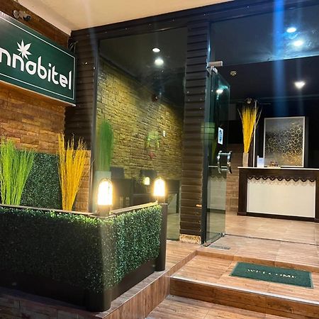 Cannabitel Haad Rin Bagian luar foto