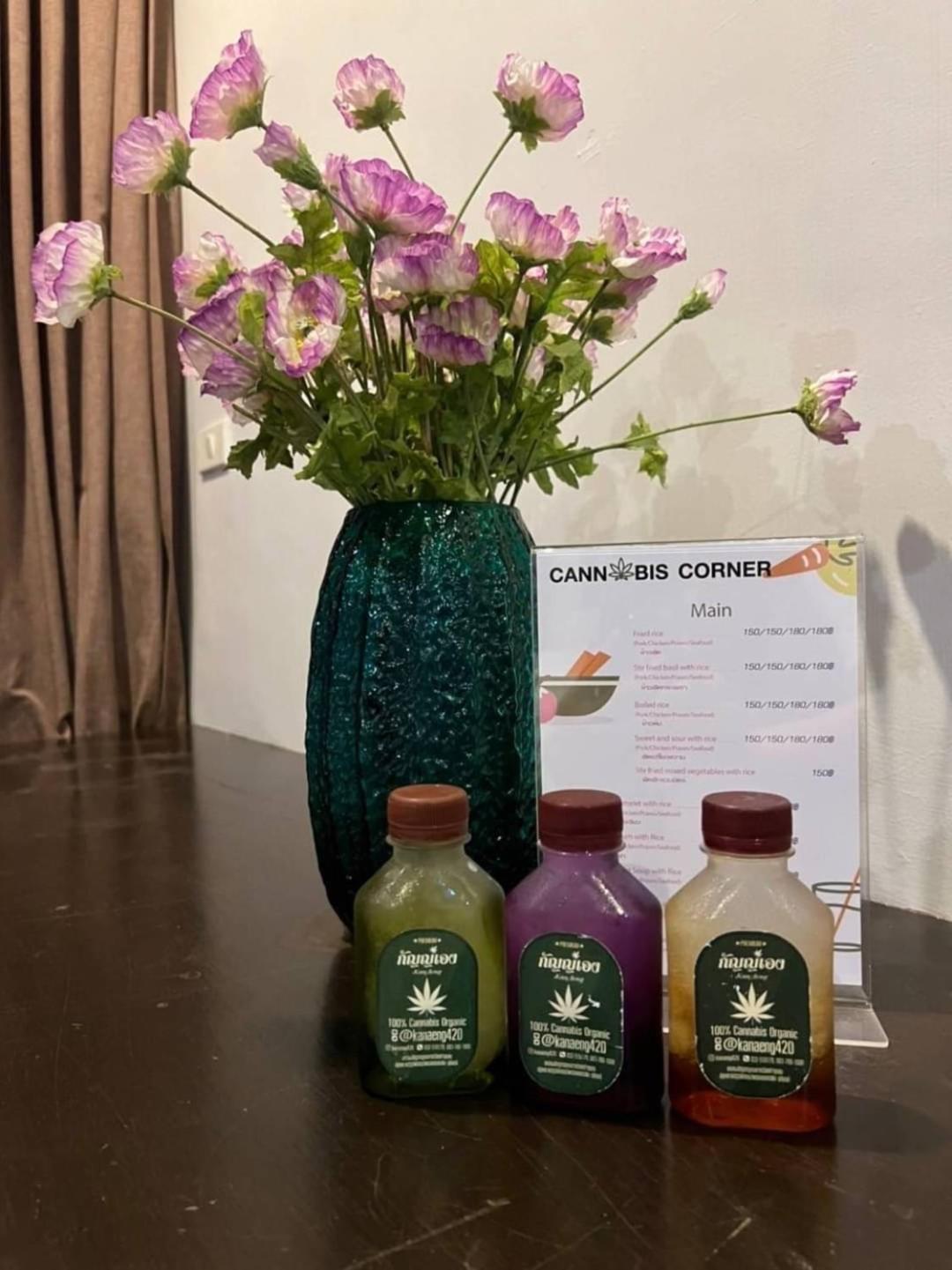 Cannabitel Haad Rin Bagian luar foto